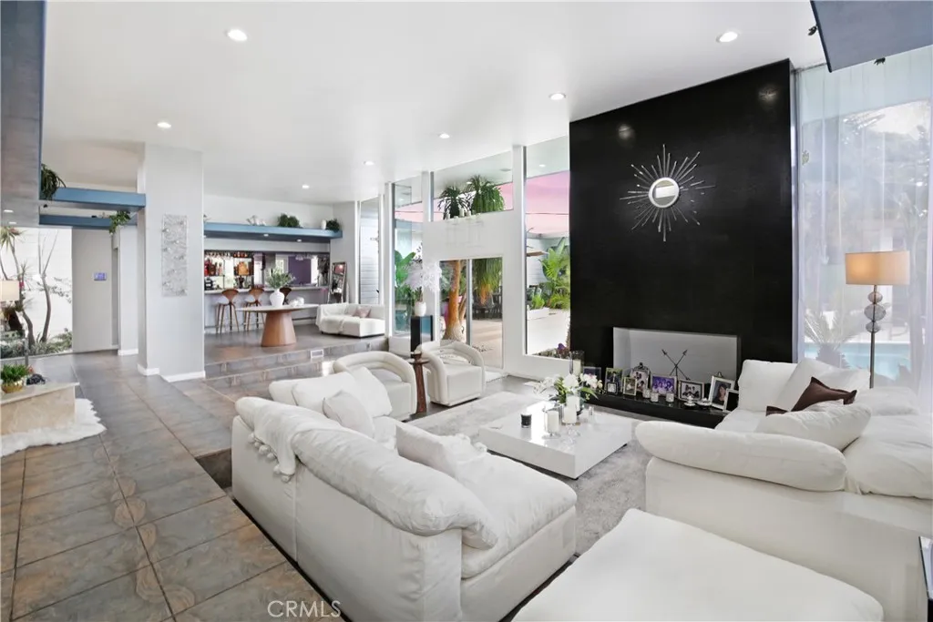 8434 Quinn Street, Downey, California 90241 home-pic-6