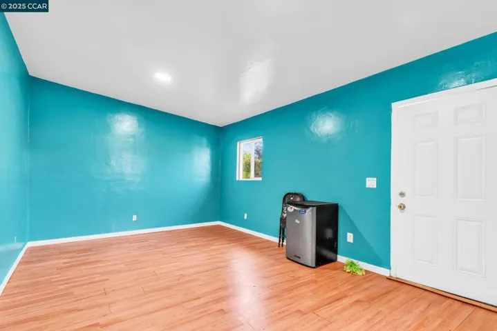 612 Thomas Dr, Richmond, California 94806