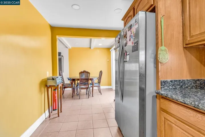 612 Thomas Dr, Richmond, California 94806