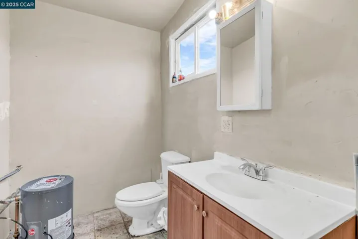 612 Thomas Dr, Richmond, California 94806