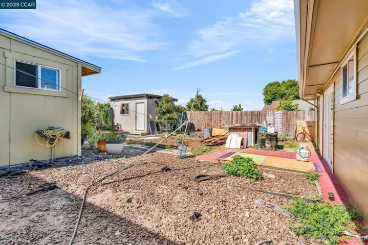 612 Thomas Dr, Richmond, California 94806