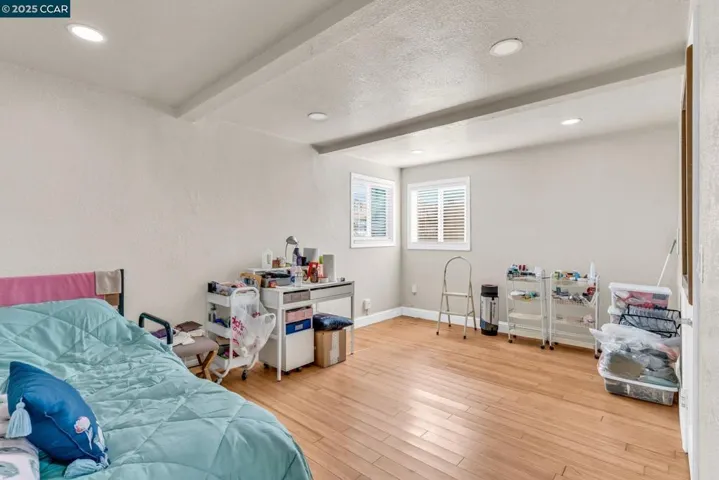 612 Thomas Dr, Richmond, California 94806