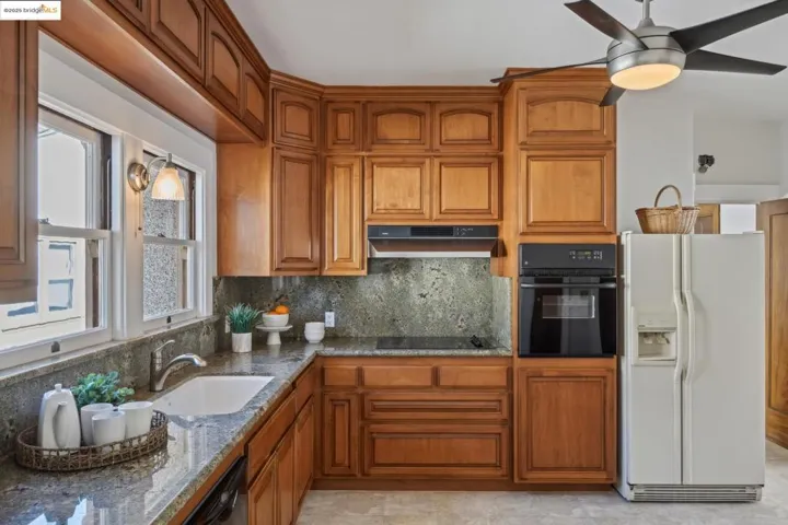 148 Estabrook, San Leandro, California 94577