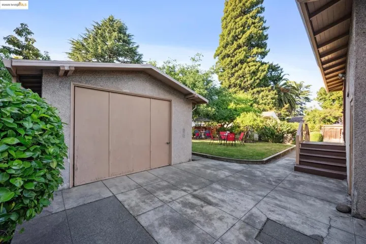 148 Estabrook, San Leandro, California 94577