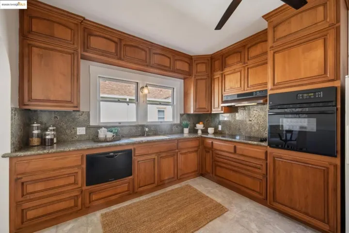 148 Estabrook, San Leandro, California 94577