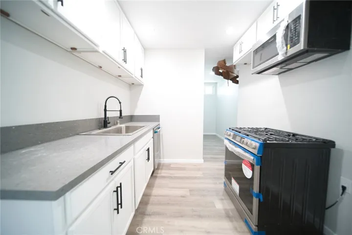 1336 W 118th Street, Los Angeles, California 90044