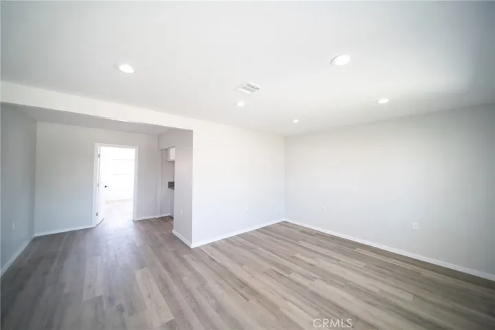 1336 W 118th Street, Los Angeles, California 90044