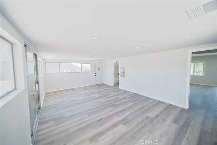 1336 W 118th Street, Los Angeles, California 90044