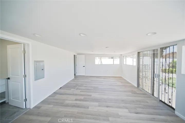 1336 W 118th Street, Los Angeles, California 90044