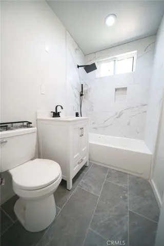 1336 W 118th Street, Los Angeles, California 90044