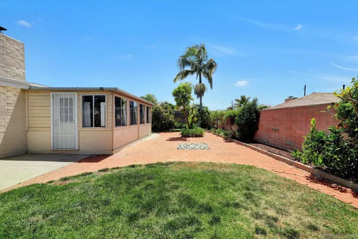 3894 Mount Blackburn, San Diego, California 92111