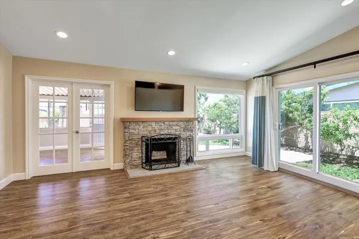 3894 Mount Blackburn, San Diego, California 92111