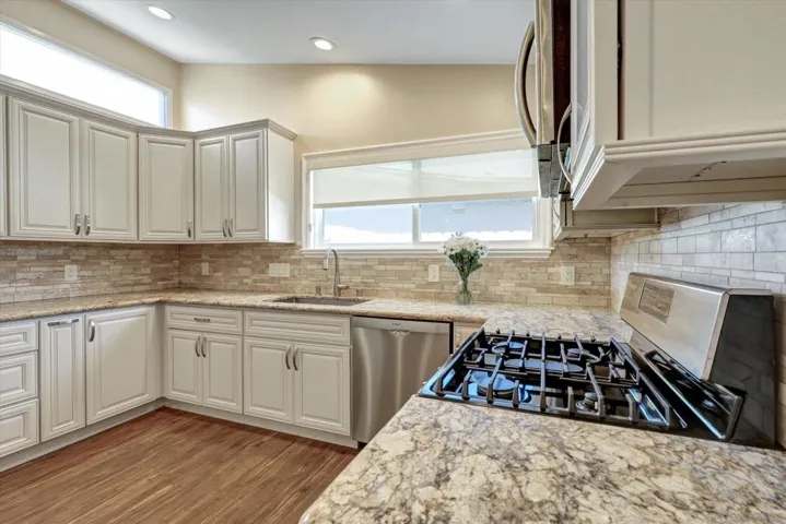 3894 Mount Blackburn, San Diego, California 92111