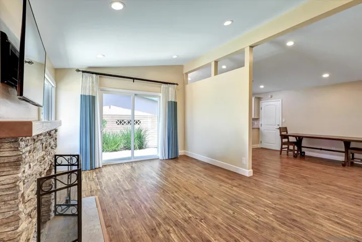 3894 Mount Blackburn, San Diego, California 92111