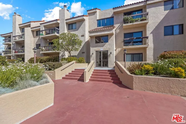 8180 Manitoba Street 223, Playa Del Rey, California 90293