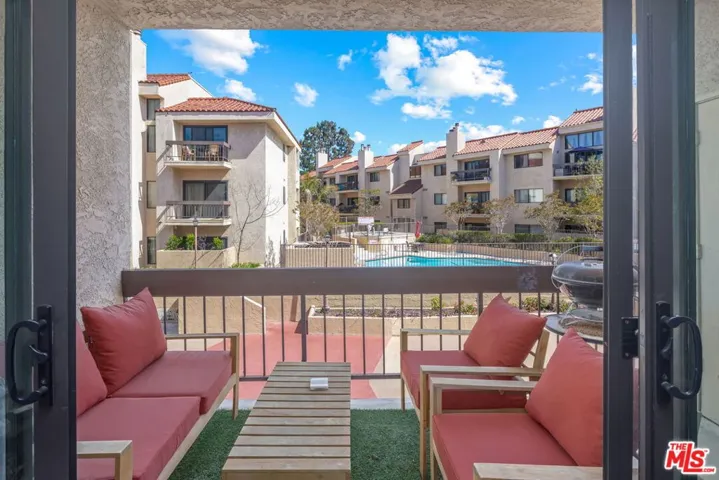 8180 Manitoba Street 223, Playa Del Rey, California 90293