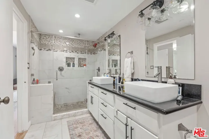 8180 Manitoba Street 223, Playa Del Rey, California 90293