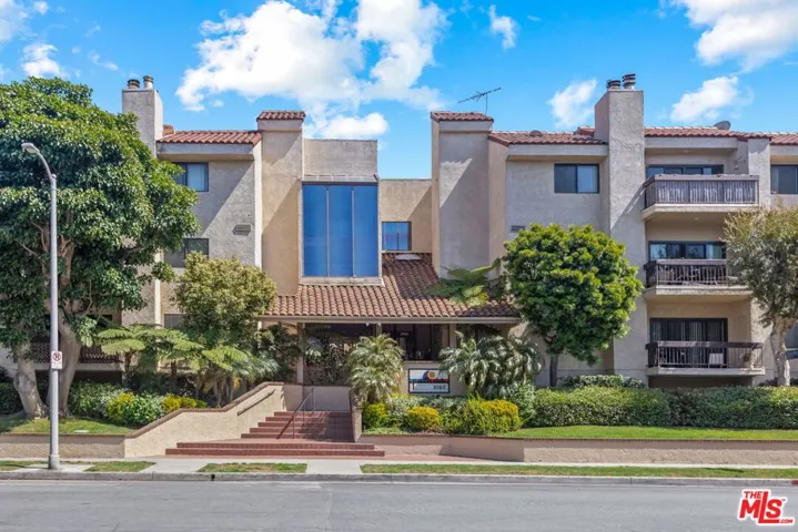 8180 Manitoba Street 223, Playa Del Rey, California 90293