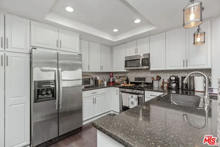 8180 Manitoba Street 223, Playa Del Rey, California 90293