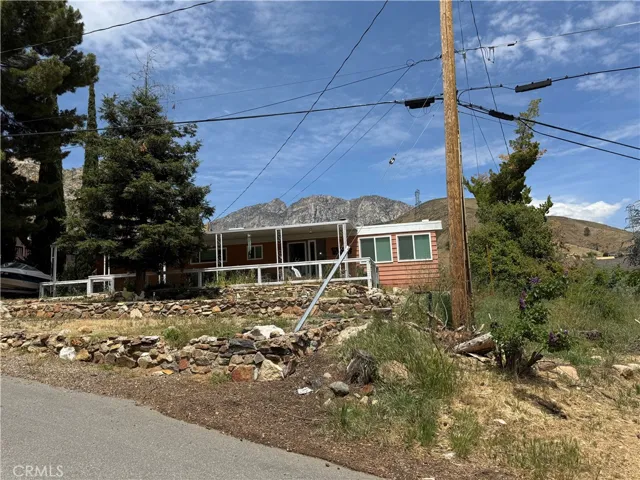 200 Tillie Creek Road, Wofford Heights, California 93285