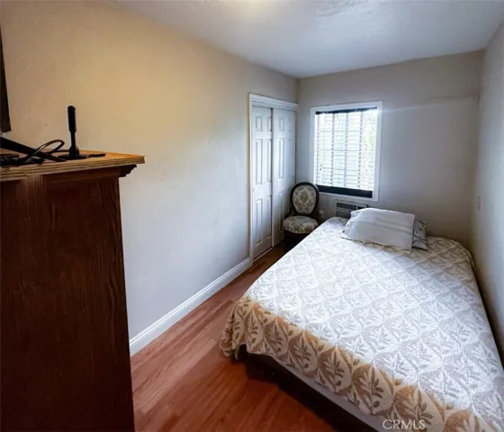 Bedroom 2 entry