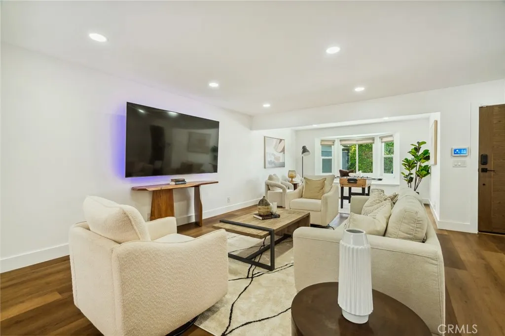 737 Paseo Place, Fullerton, California 92835 home-pic-9