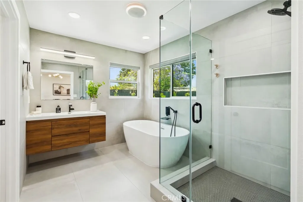 737 Paseo Place, Fullerton, California 92835 home-pic-25