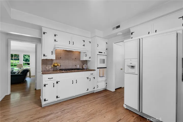 19439 Mayall Street, Northridge, California 91324