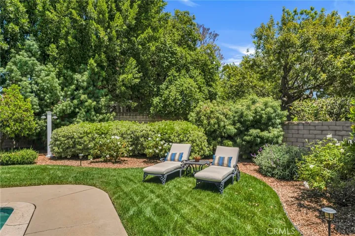 19439 Mayall Street, Northridge, California 91324