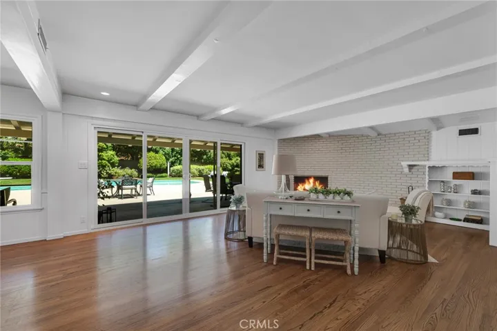 19439 Mayall Street, Northridge, California 91324