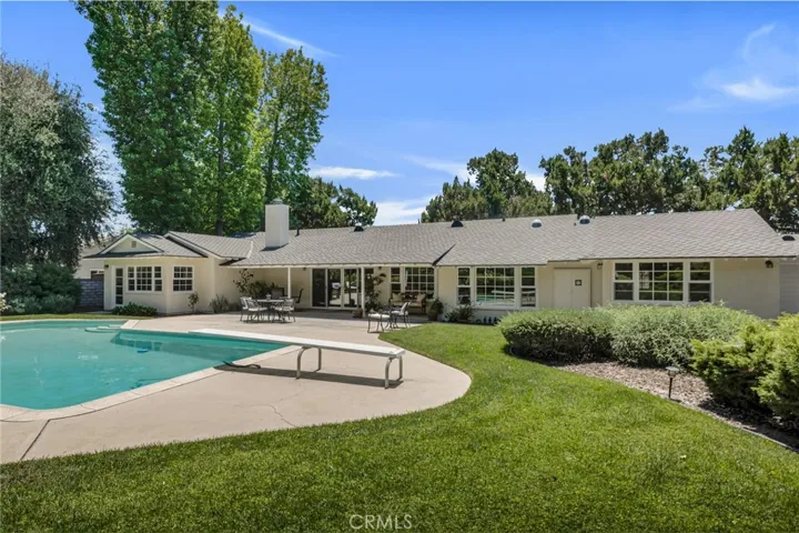 19439 Mayall Street, Northridge, California 91324