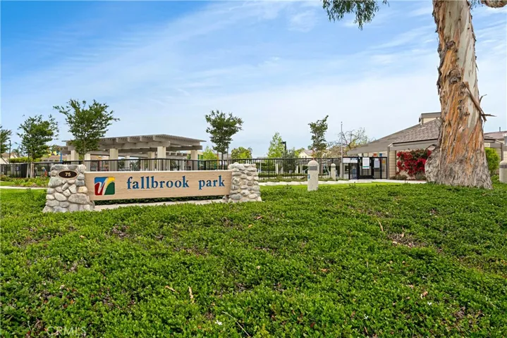 9 Northgrove 11, Irvine, California 92604