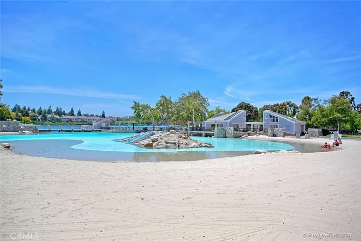 9 Northgrove 11, Irvine, California 92604