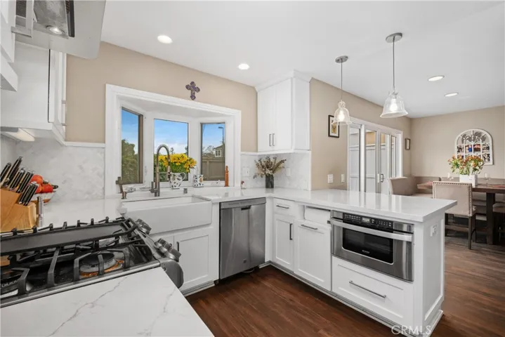 9 Northgrove 11, Irvine, California 92604