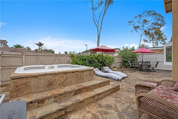 9 Northgrove 11, Irvine, California 92604