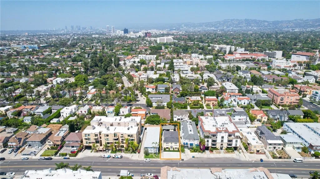 851 Crenshaw Boulevard, Los Angeles, California 90005 home-pic-2