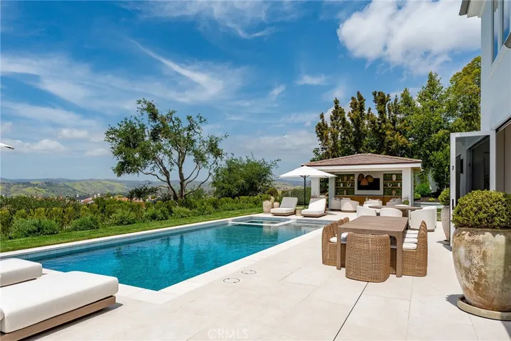 4177 Prado De Los Pajaros, Calabasas, California 91302