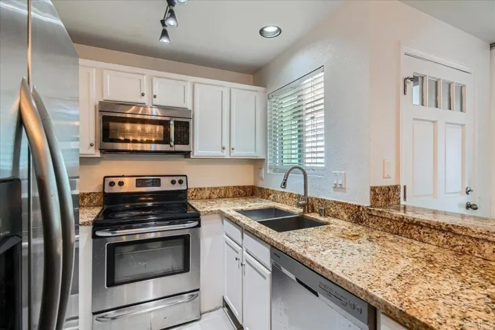 3568 Sunset Ln 79, San Ysidro, California 92173