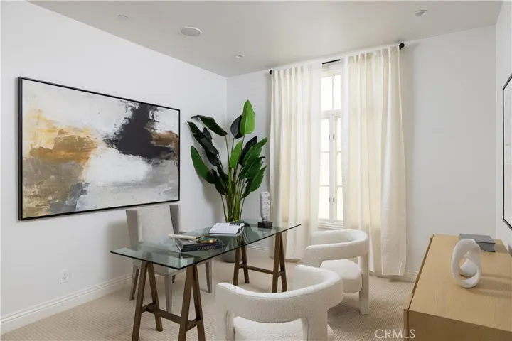 110 Via Orvieto, Newport Beach, California 92663