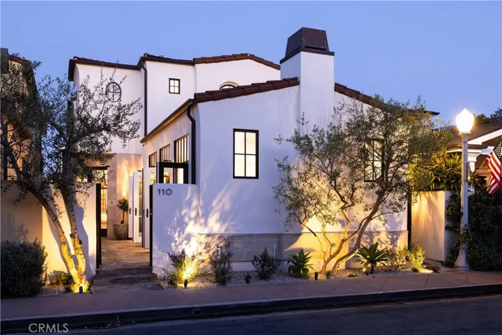 110 Via Orvieto, Newport Beach, California 92663