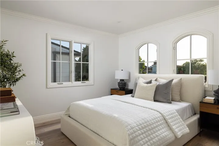 110 Via Orvieto, Newport Beach, California 92663