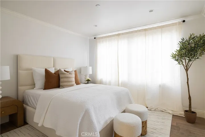 110 Via Orvieto, Newport Beach, California 92663
