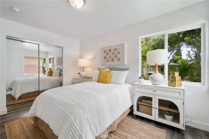 6056 California Avenue, Long Beach, California 90805