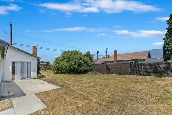 1443 E Bonnie Brae Street, Ontario, California 91764