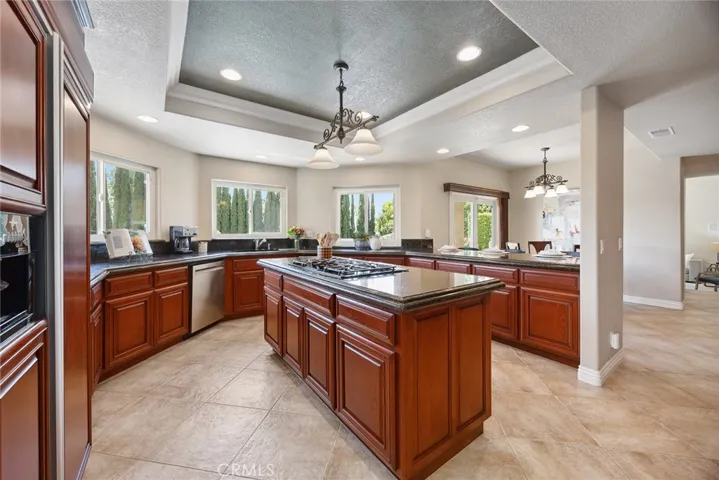 291 S Owens Drive, Anaheim Hills, California 92808