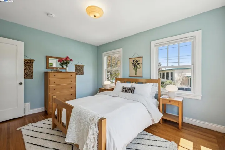 2916 Fillmore St, Alameda, California 94501