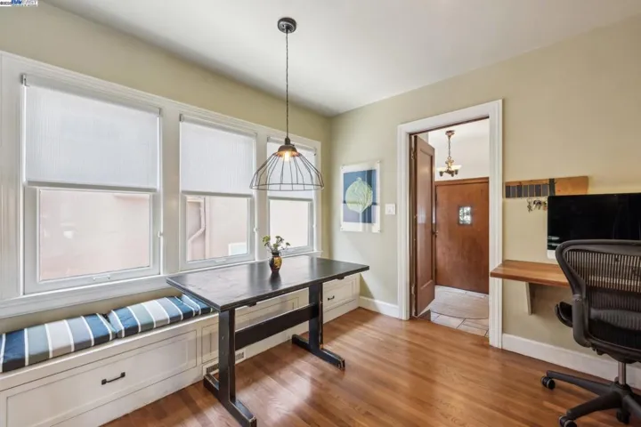 2916 Fillmore St, Alameda, California 94501