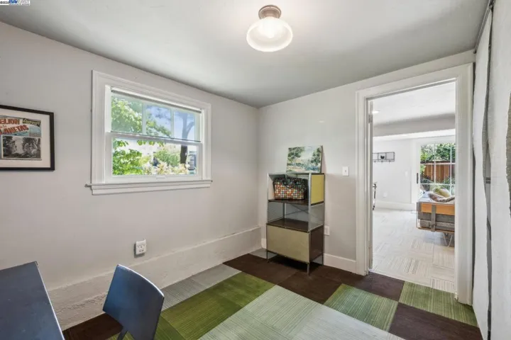 2916 Fillmore St, Alameda, California 94501