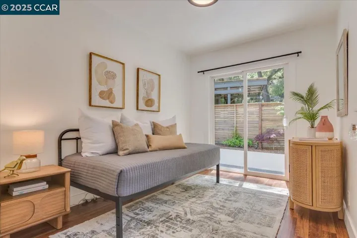 10 El Toyonal, Orinda, California 94563