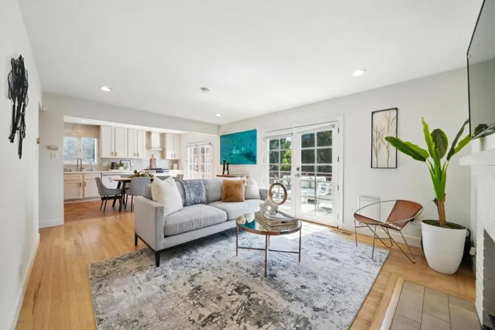 6532 Claremont Avenue, Richmond, California 94805